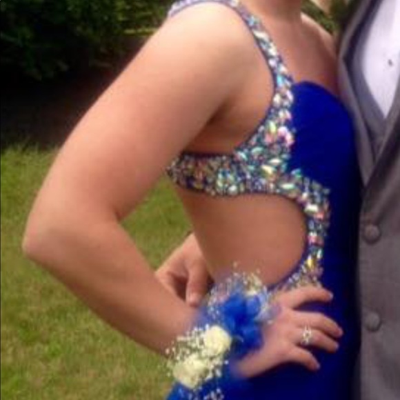 Clarisse prom dress - Picture 5 of 5